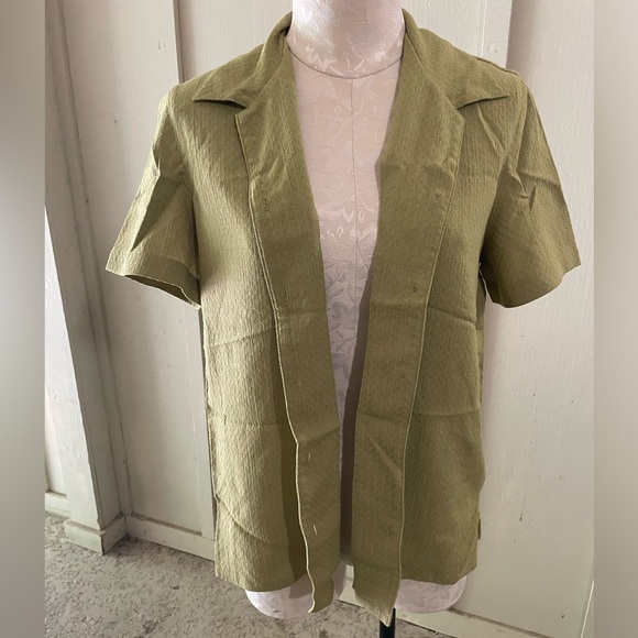 DRAPERS &• DAMON'S size small in shirt and size 10 in pants green set - Picture 3 of 7